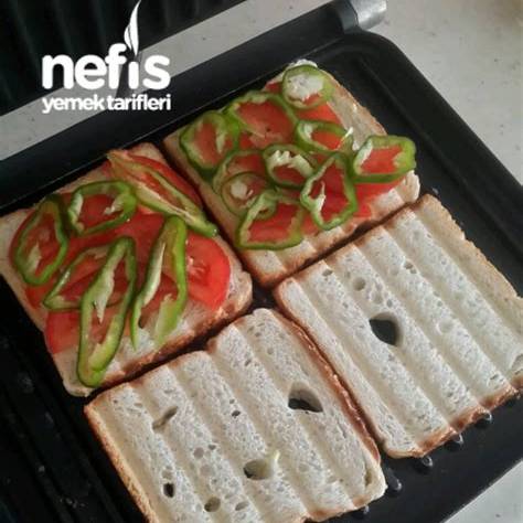 SEBZELİ TOST